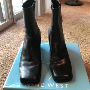 Nine West Vintage Boots Black Leather Roslyns 91/2